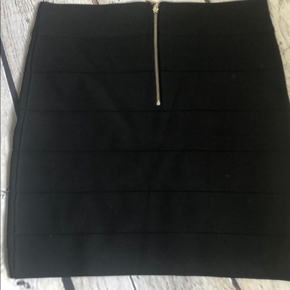 Bebe outfit perfect for date night & girls night - Picture 6 of 6